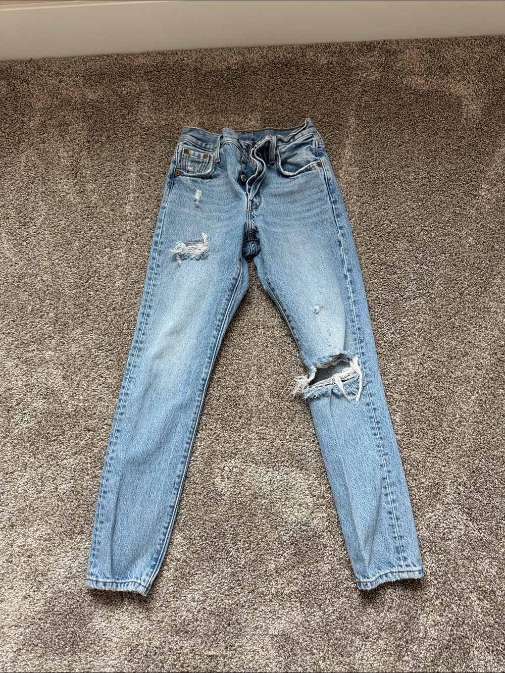 Levi’s 501 Distressed Skinny Jeans